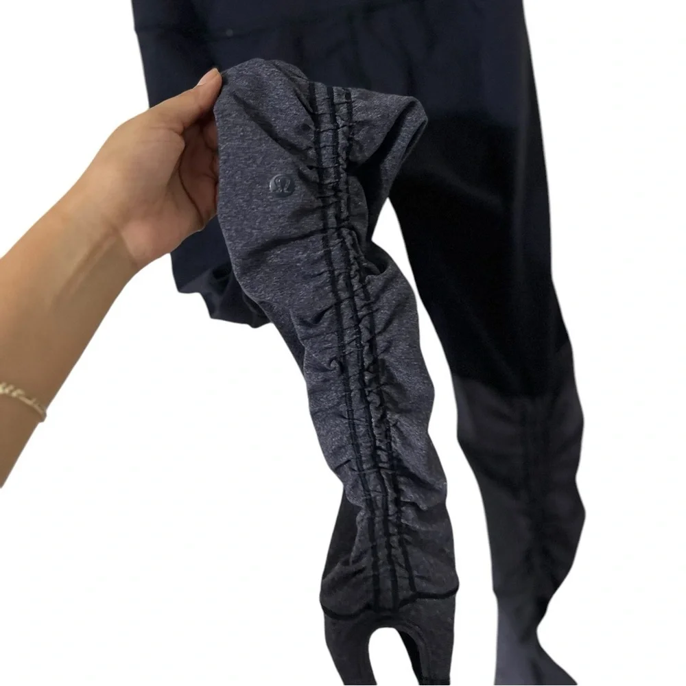 LULULEMON Wunder Under Stirrups Scrunch Yoga Leggings